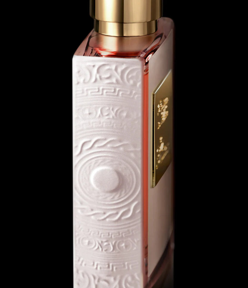 Love, Don’t Be Shy Extréme